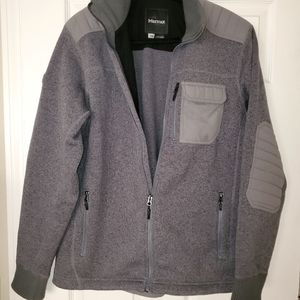 This is a super nice Marmot men's large top